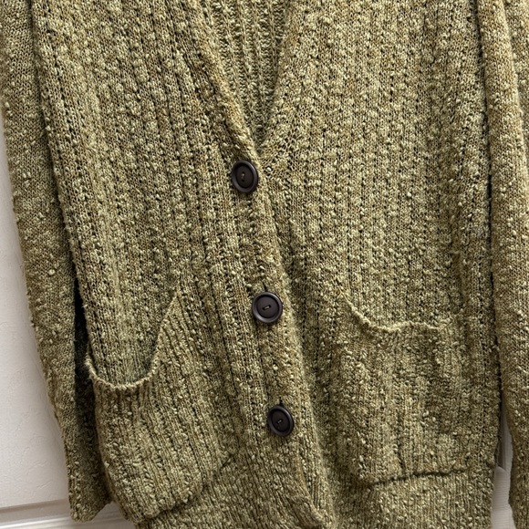 Free People Olive Cardigan Sweater 
size  petite small - Picture 3 of 5
